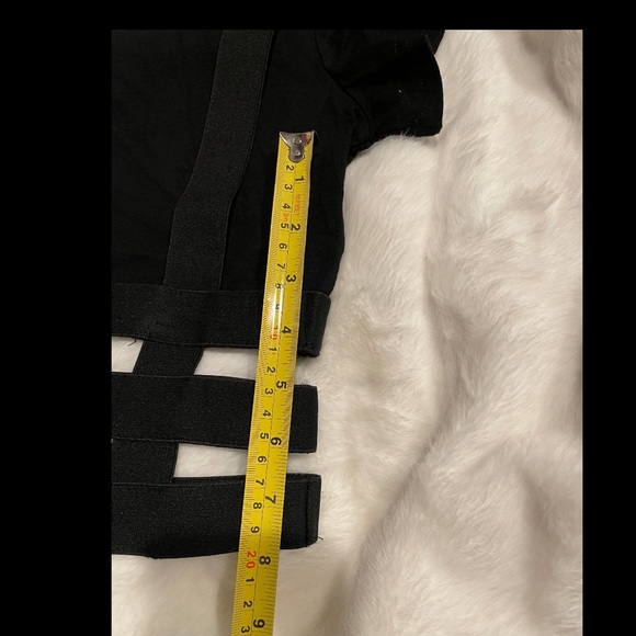 Baby Girl Harajuku Cage Crop Top, Juniors Size Large - Picture 7 of 8